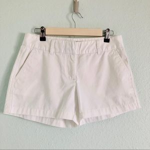 •Vineyard Vines• White Women’s Shorts